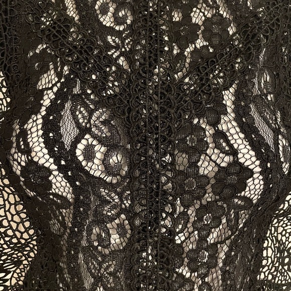 Sz.Sm Black lace too by Zara - Picture 4 of 7